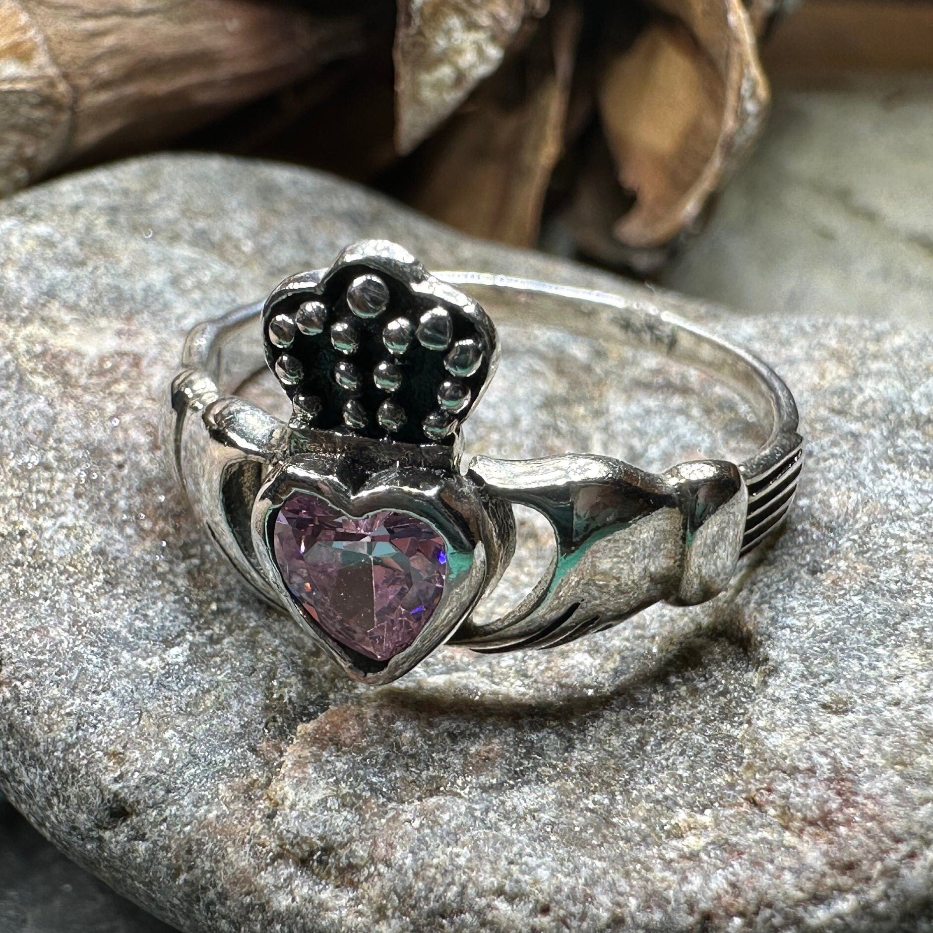 Dunluce Claddagh Ring