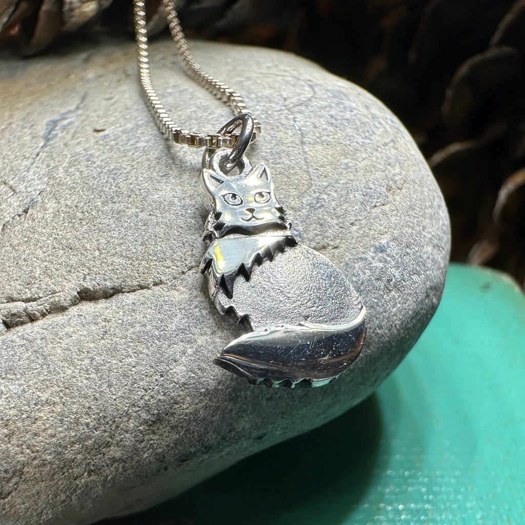 Shaggy Petite Cat Necklace