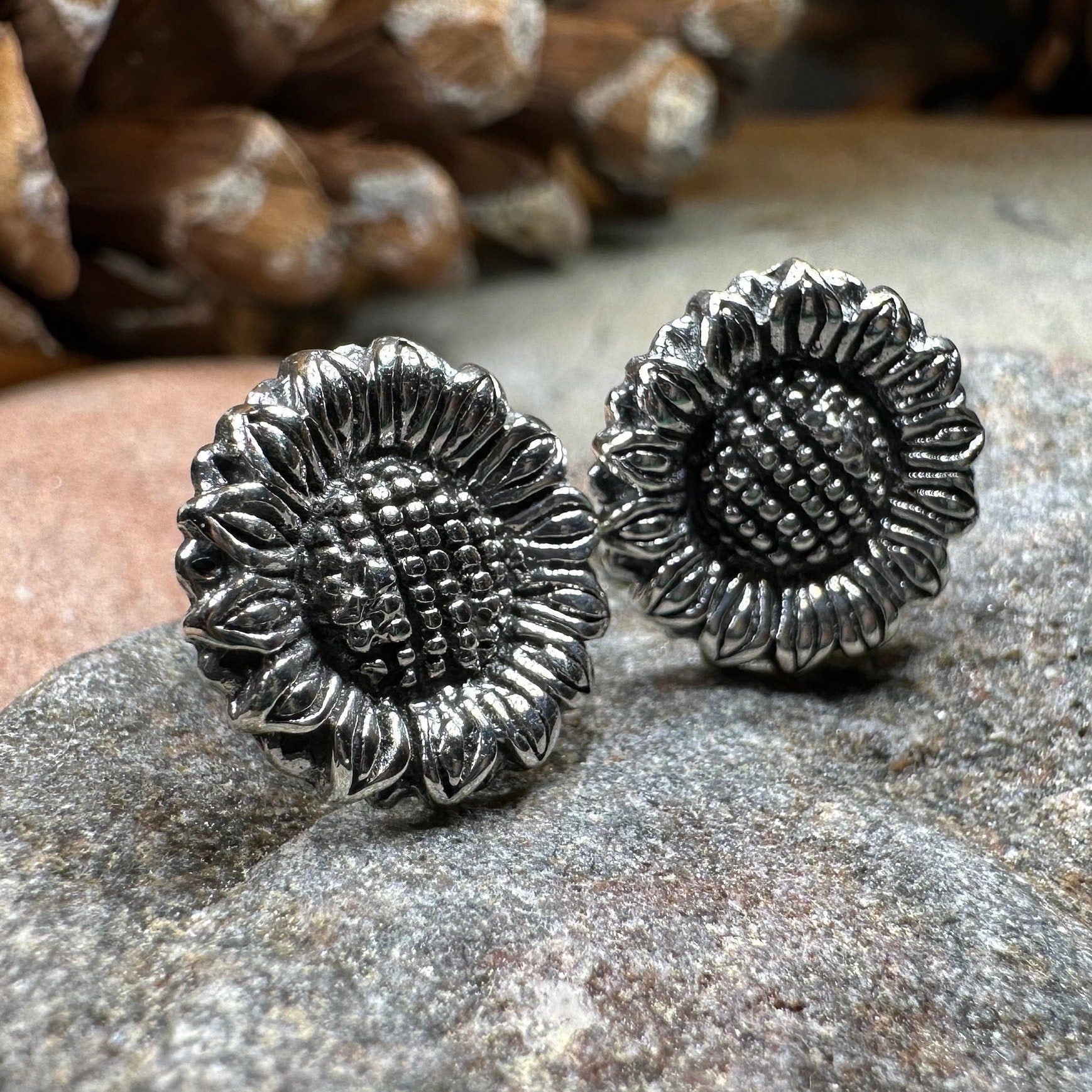 Fonnail Sunflower Post Earrings