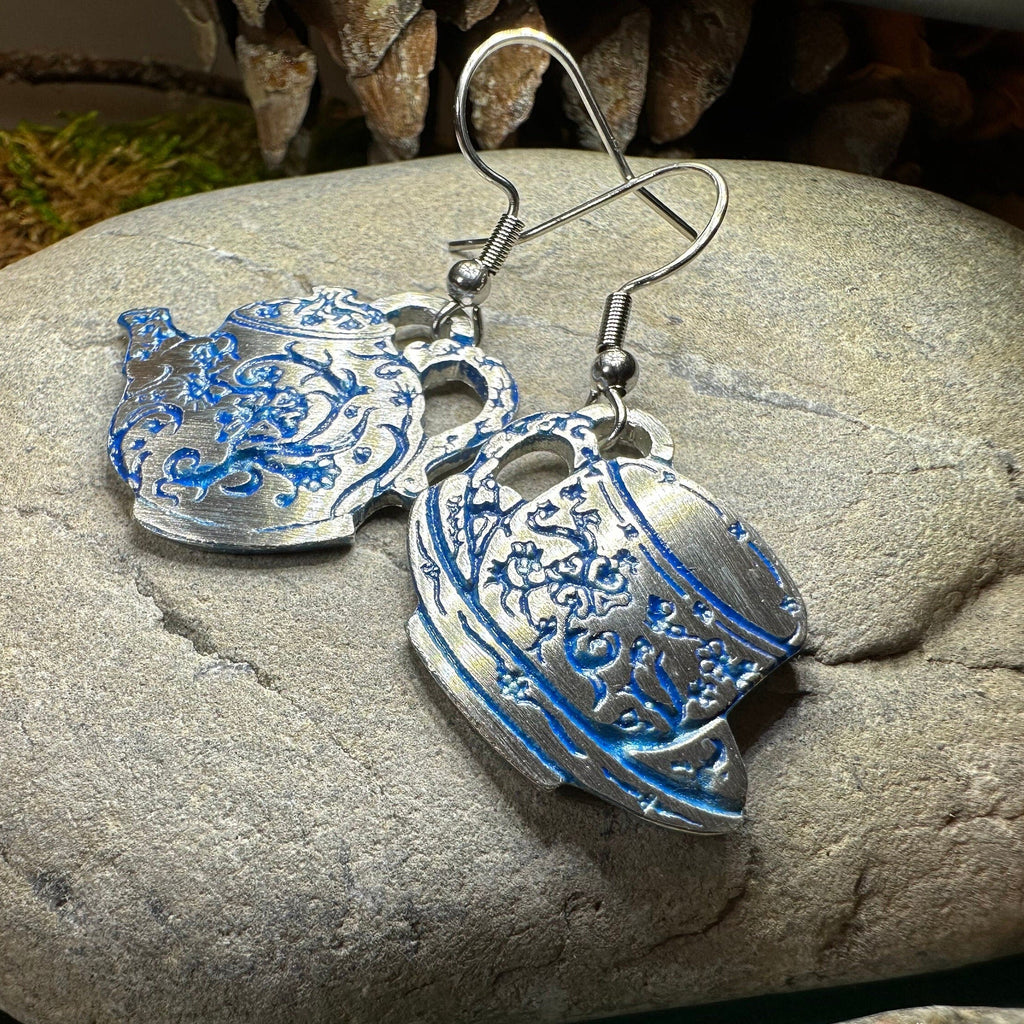 Old Fashioned Teapot & Cup Earrings