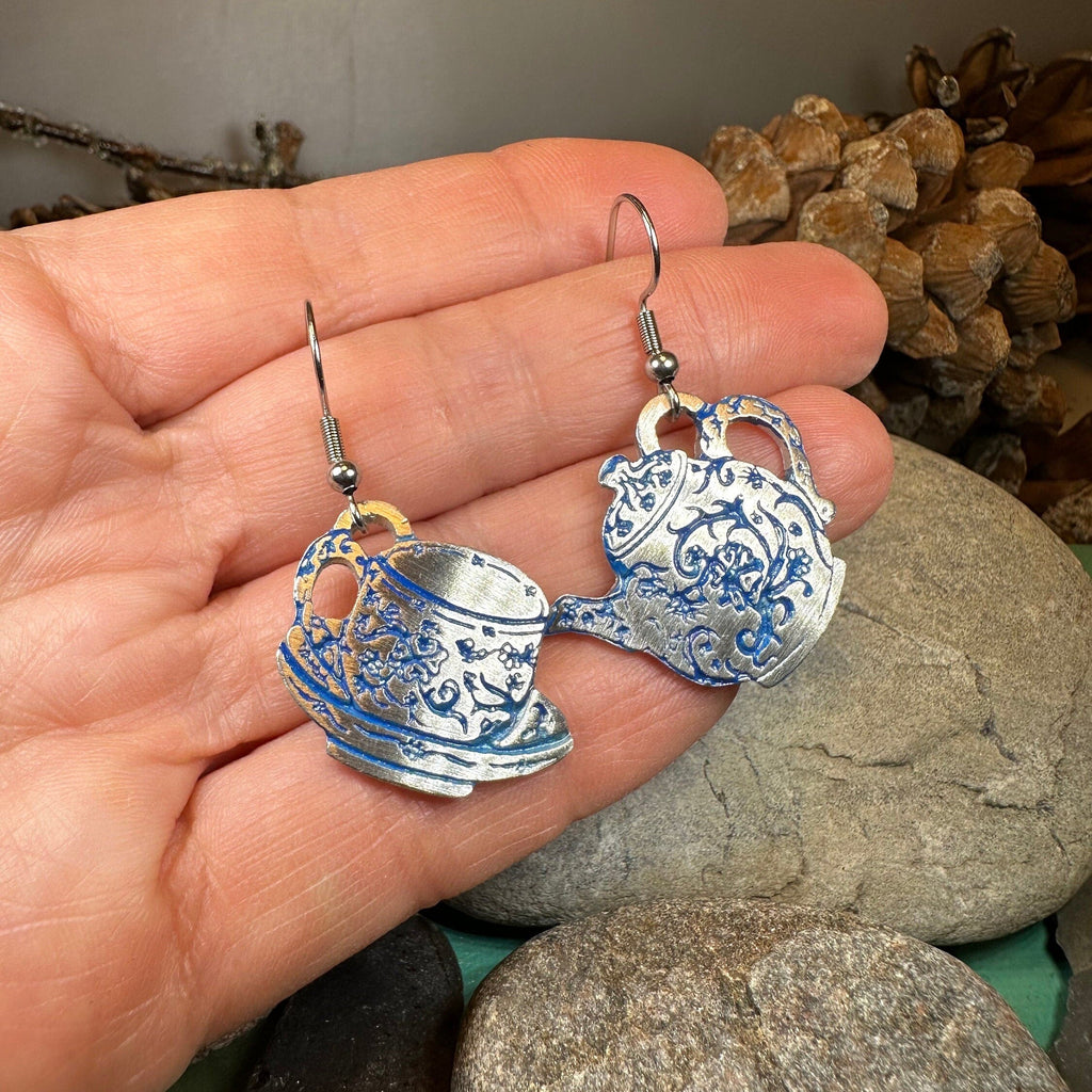Old Fashioned Teapot & Cup Earrings