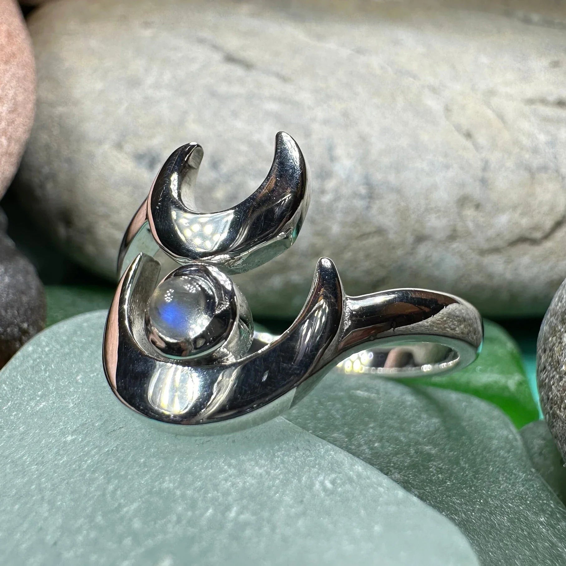 Double Crescent Moon Ring