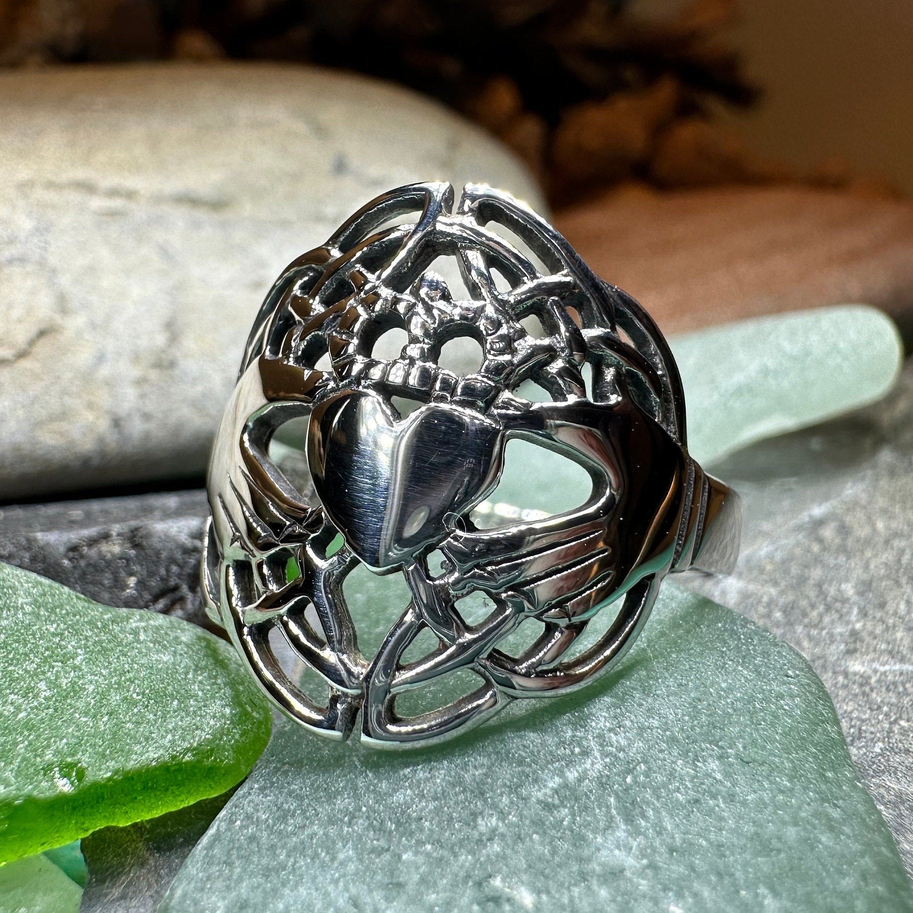 Irish Lace Claddagh Ring