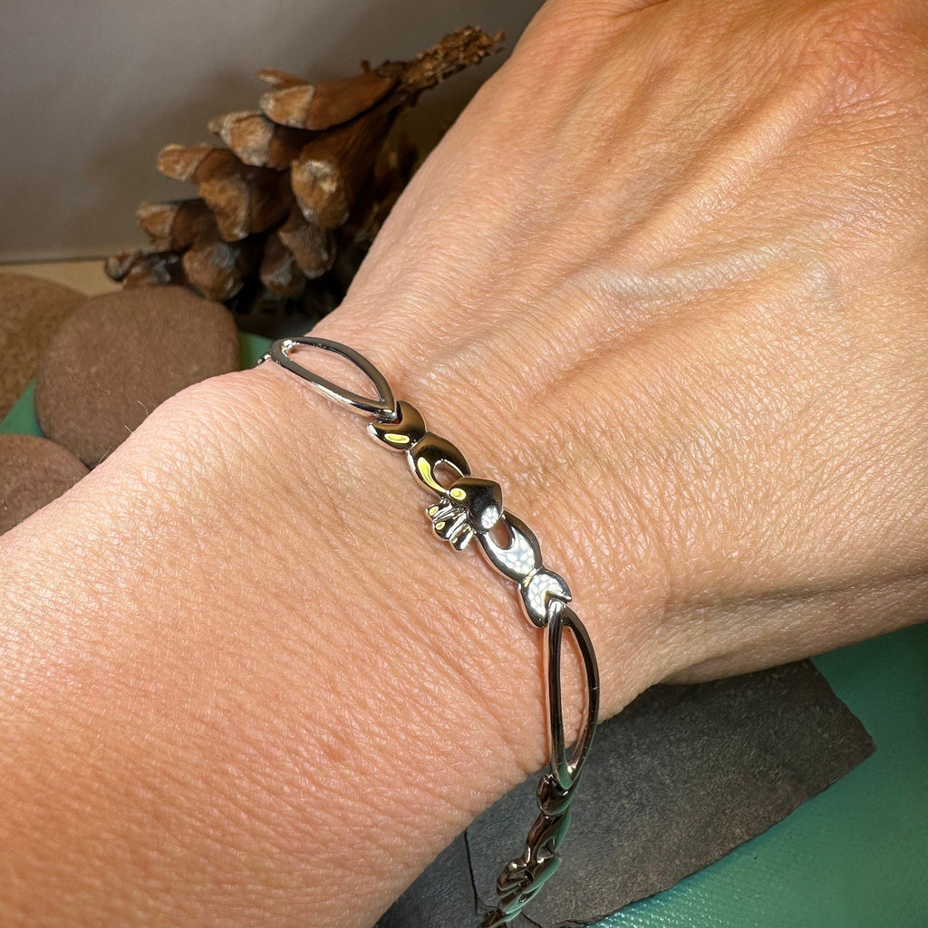 Elegant Irish Claddagh Bracelet