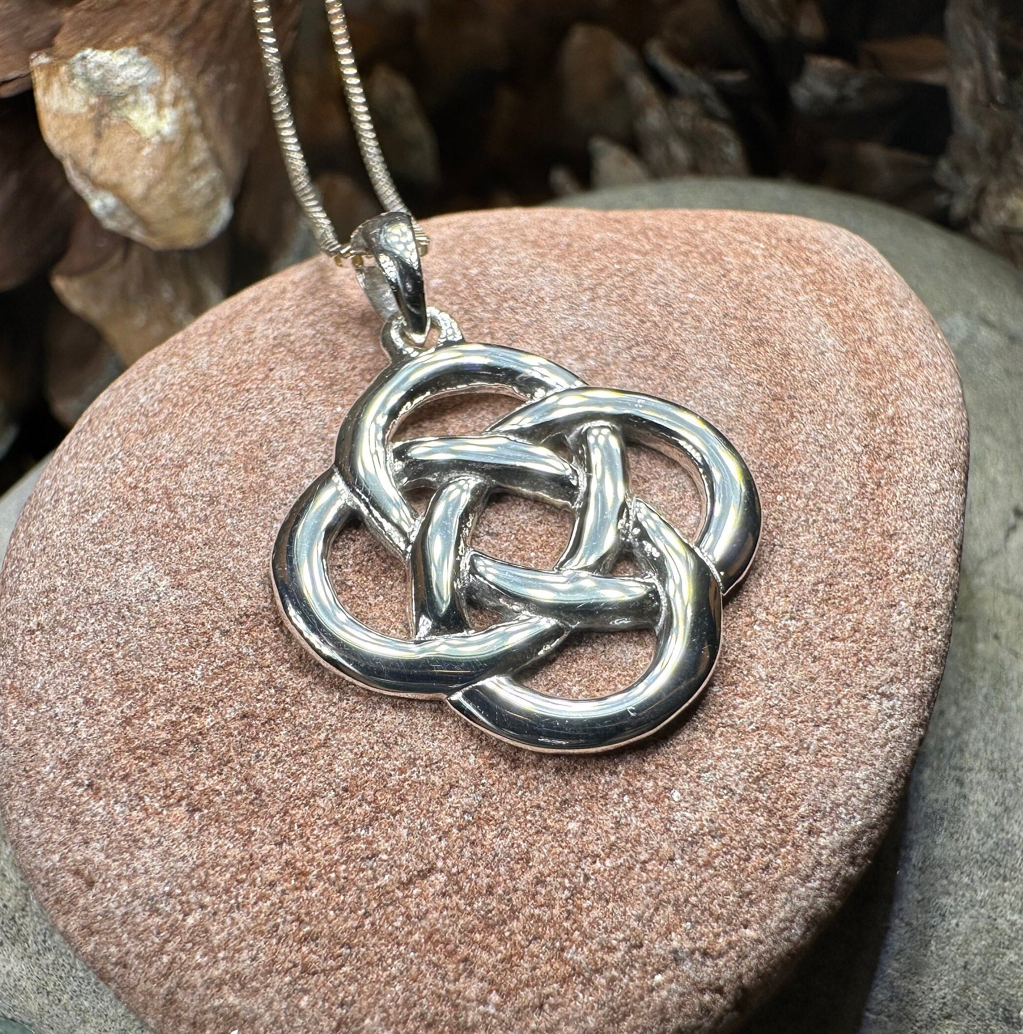 Celtic Strength Dara Knot Necklace