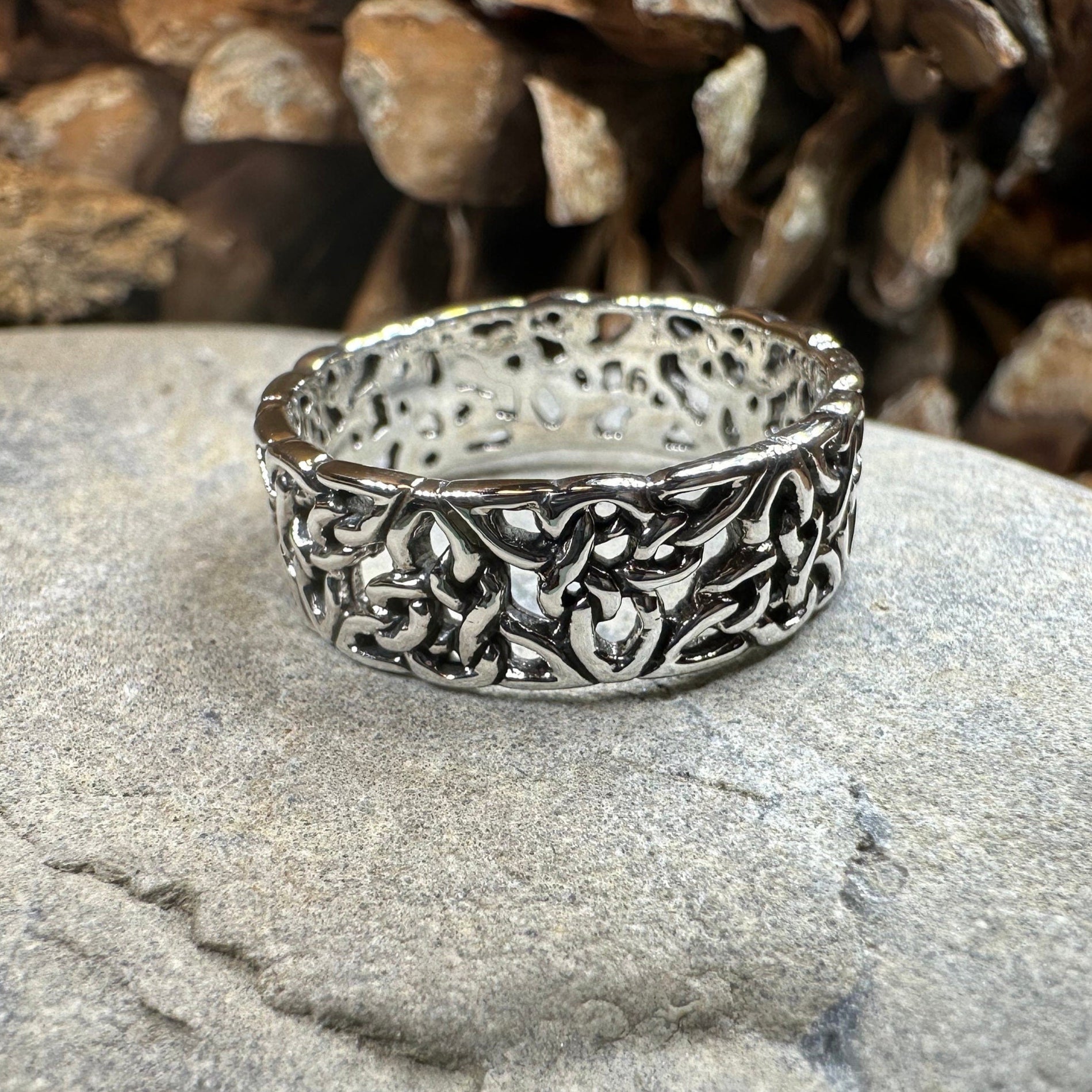 Trinity Knot Band Ring