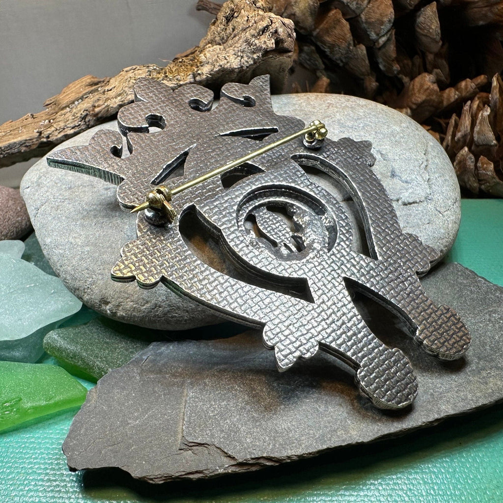 Highland Luckenbooth Plaid Pin