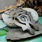 Highland Luckenbooth Plaid Pin