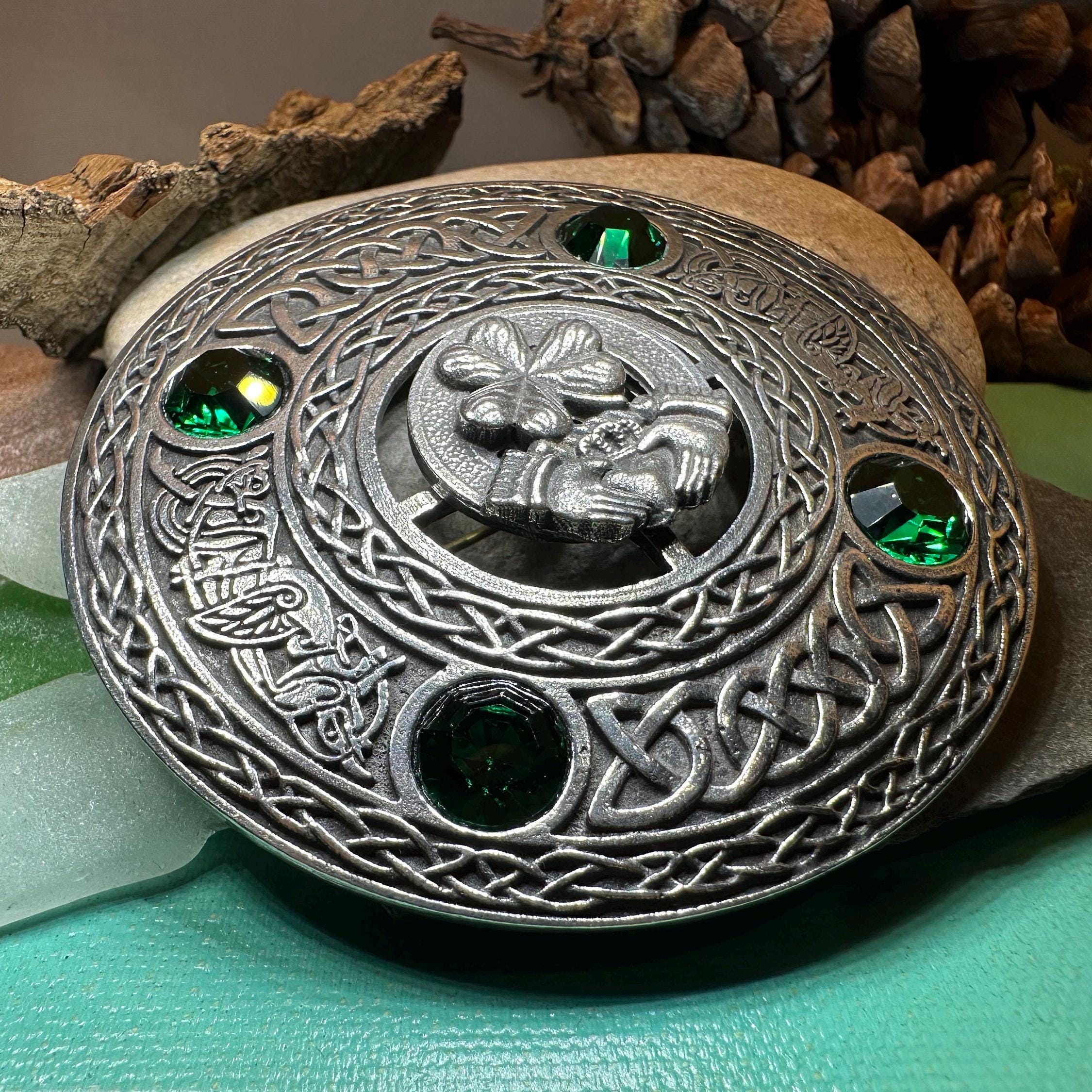 Irish Pride Claddagh Plaid Pin