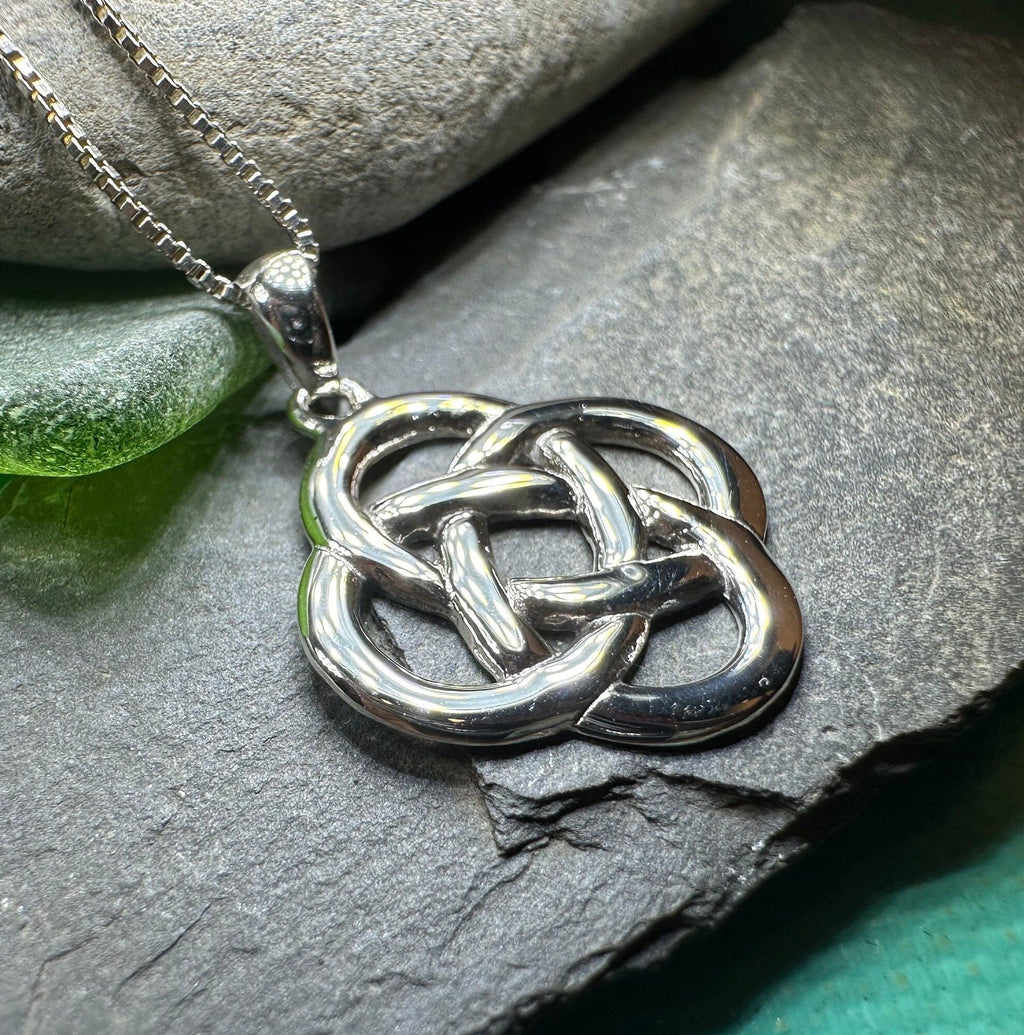 Celtic Strength Dara Knot Necklace