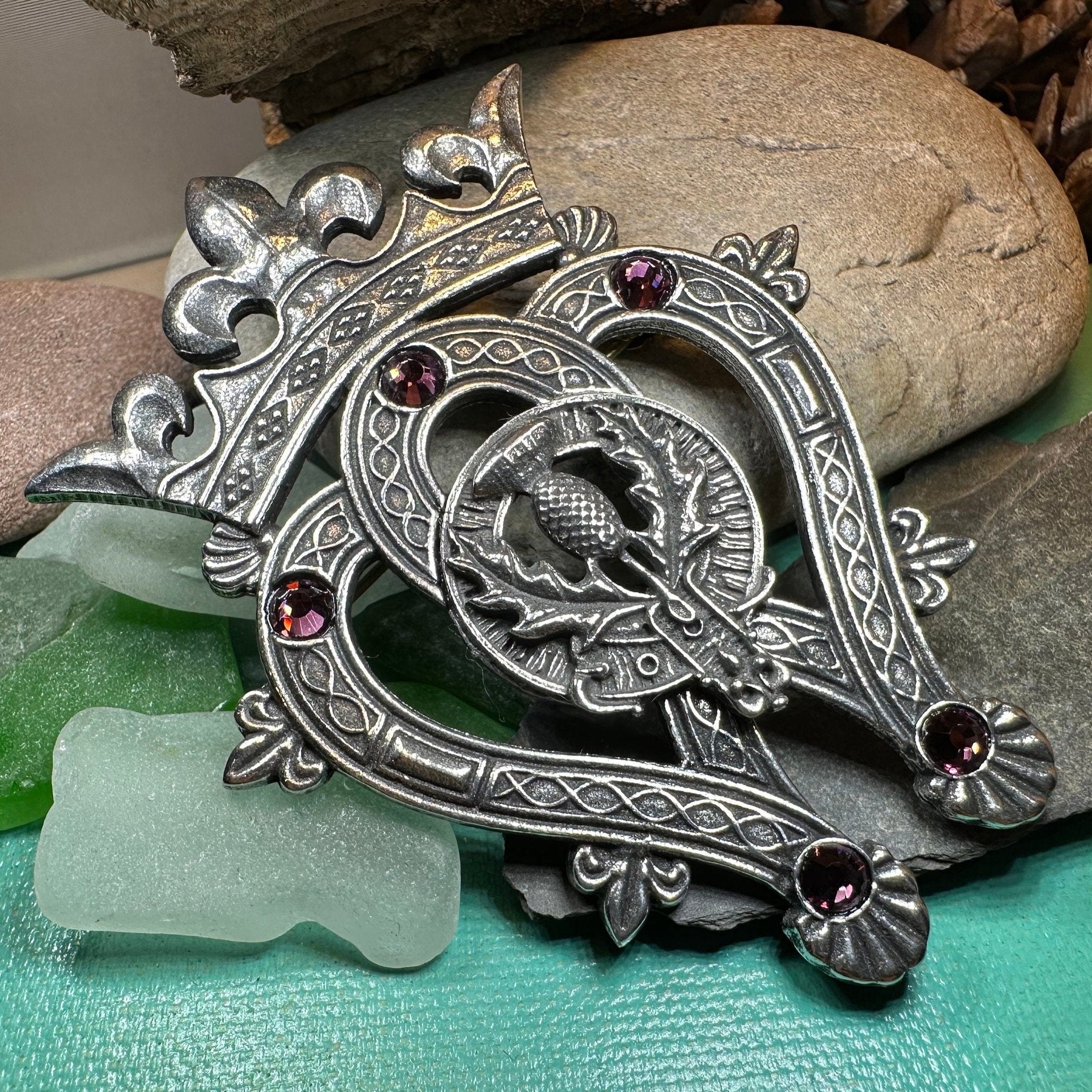 Highland Luckenbooth Plaid Pin