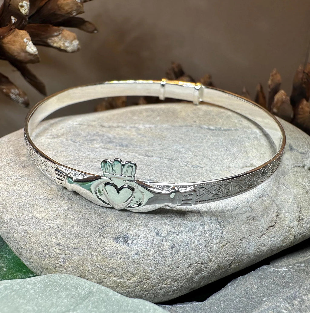 Old World Style Claddagh Bracelet