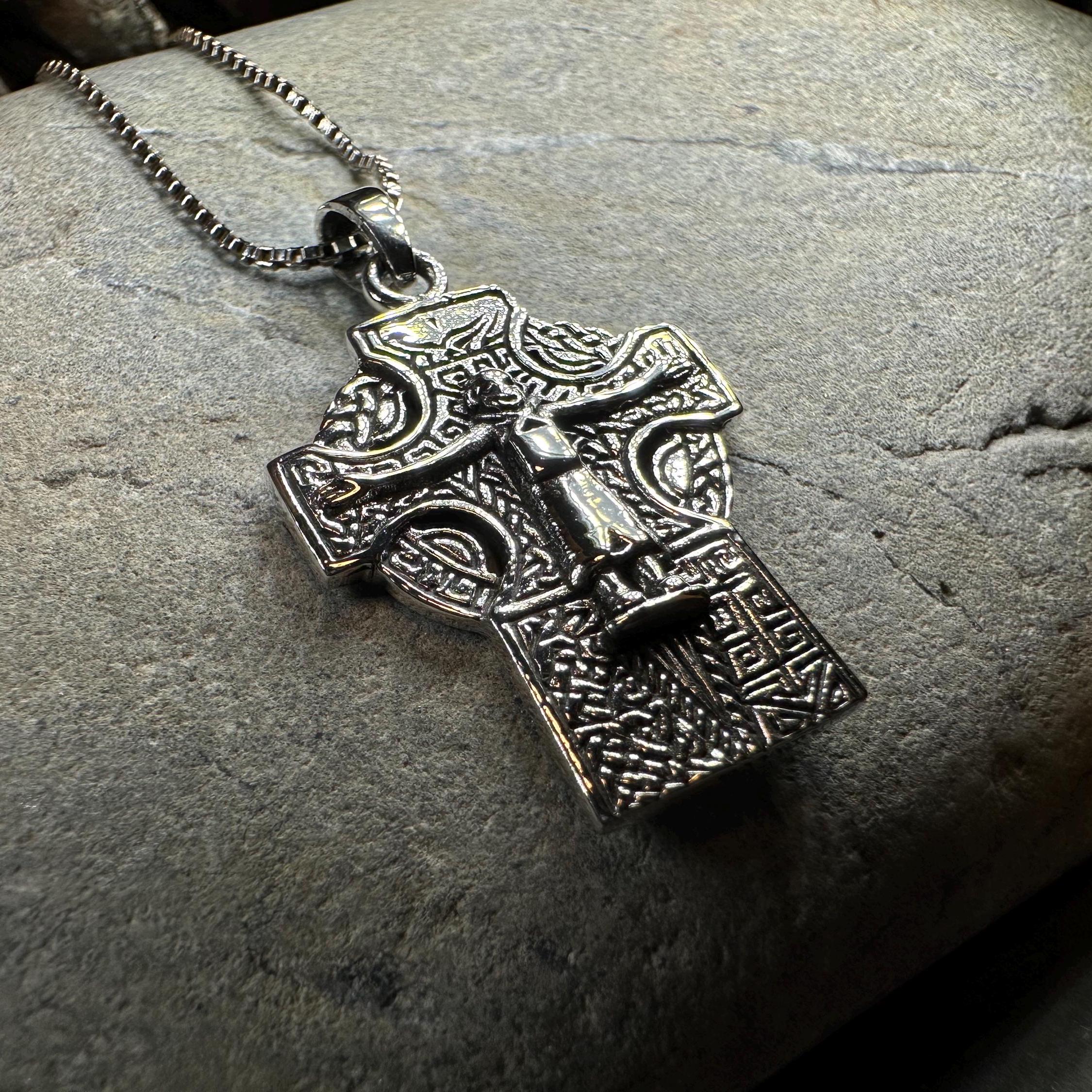 Celtic Cross Crucifix Pendant