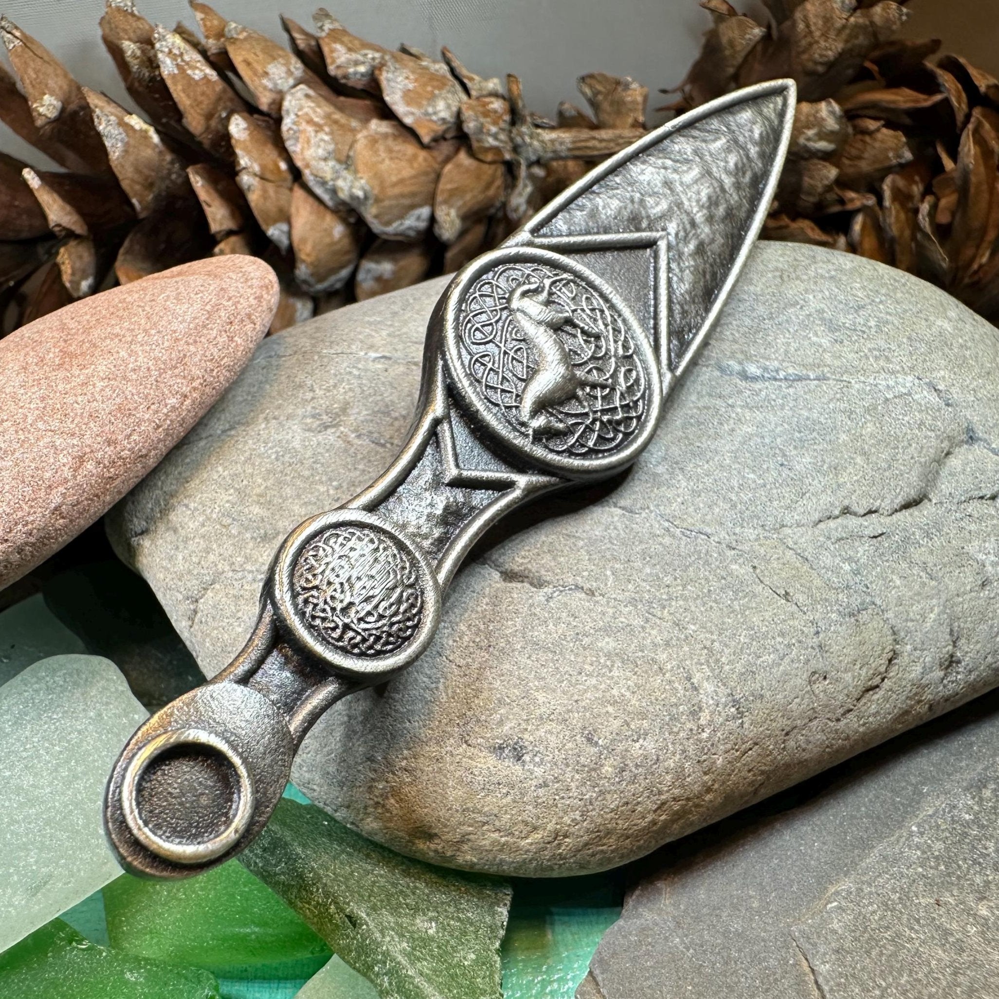 Celtic Horse Kilt Pin