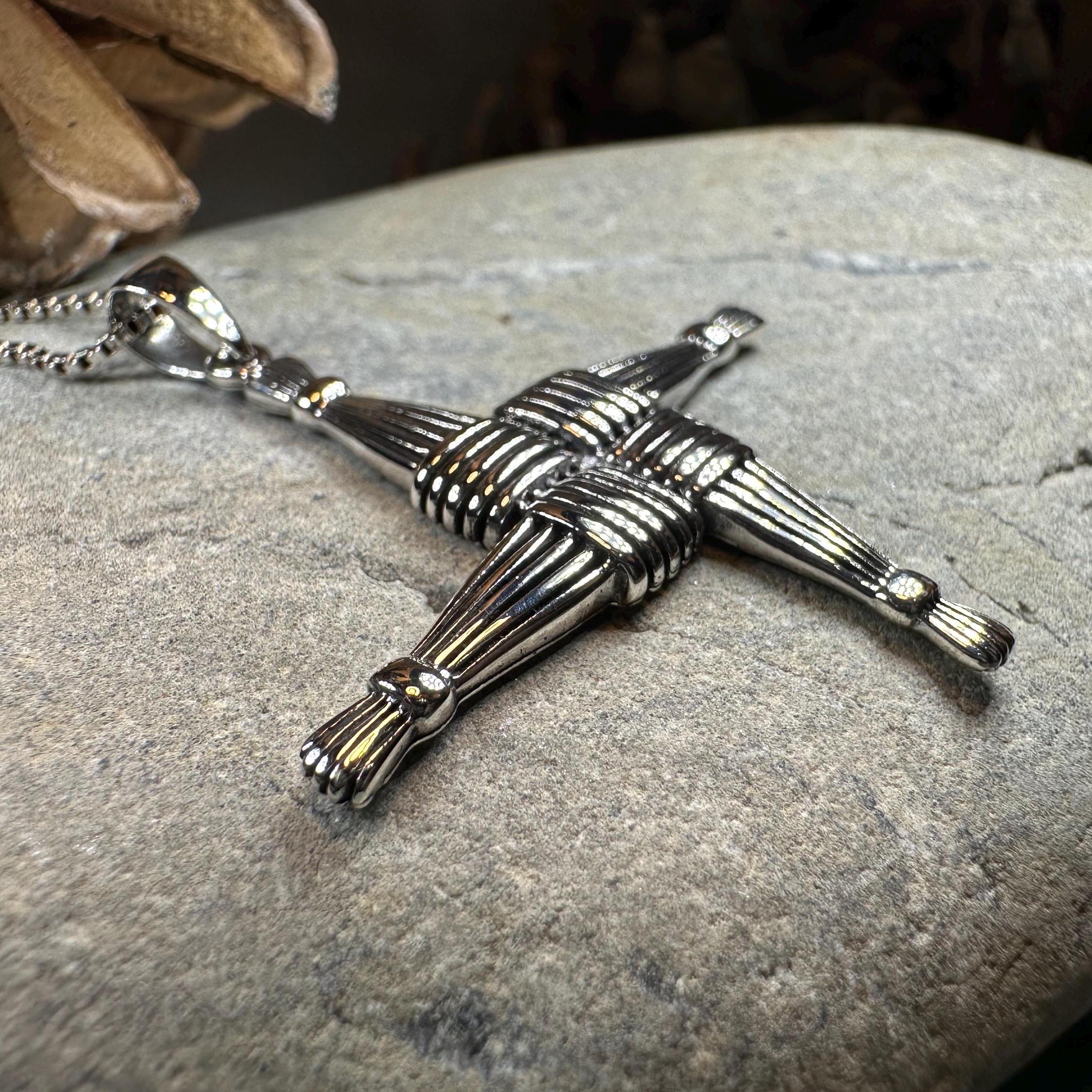 Glan Large Saint Brigid's Cross