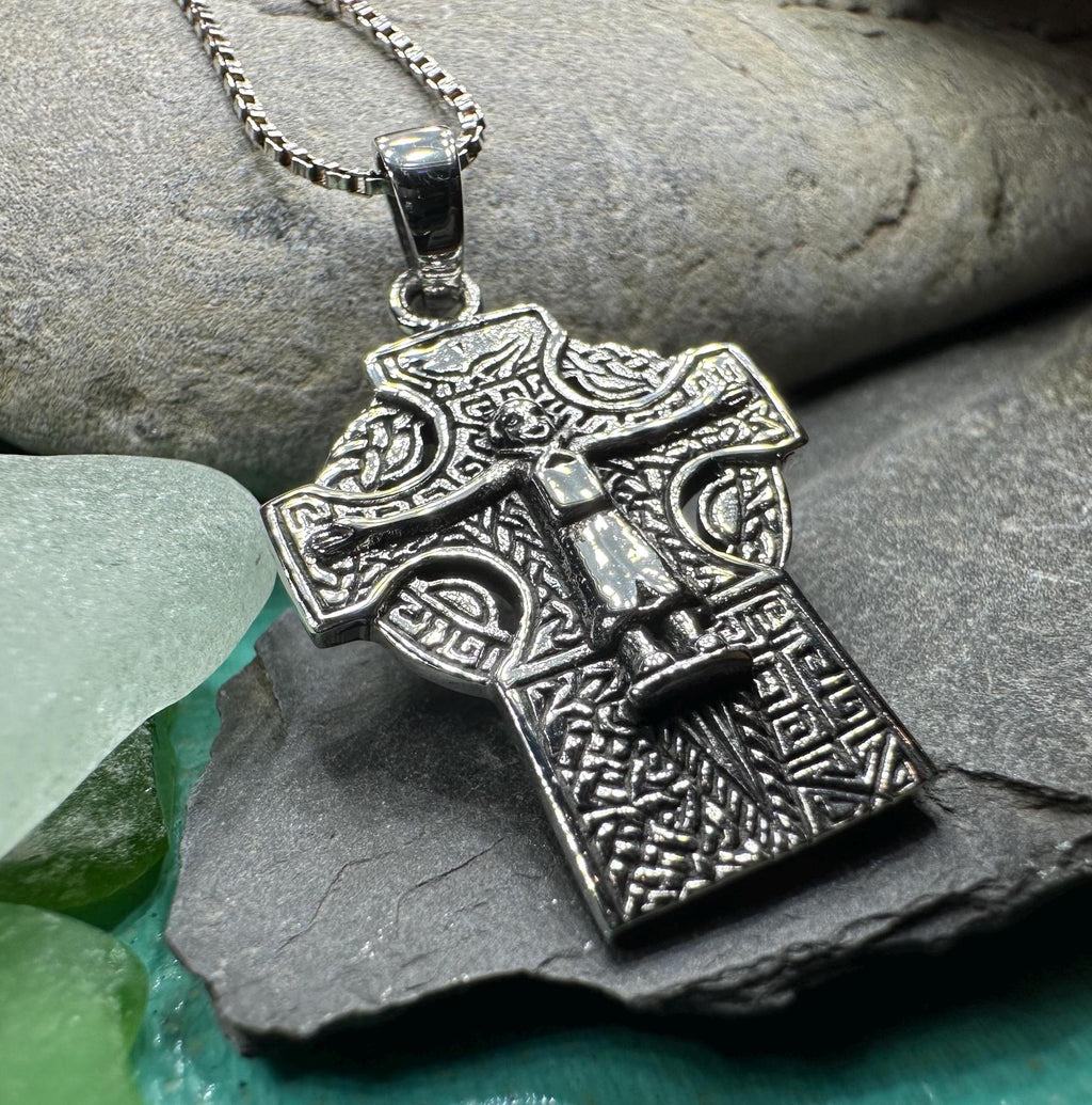 Celtic Cross Crucifix Pendant