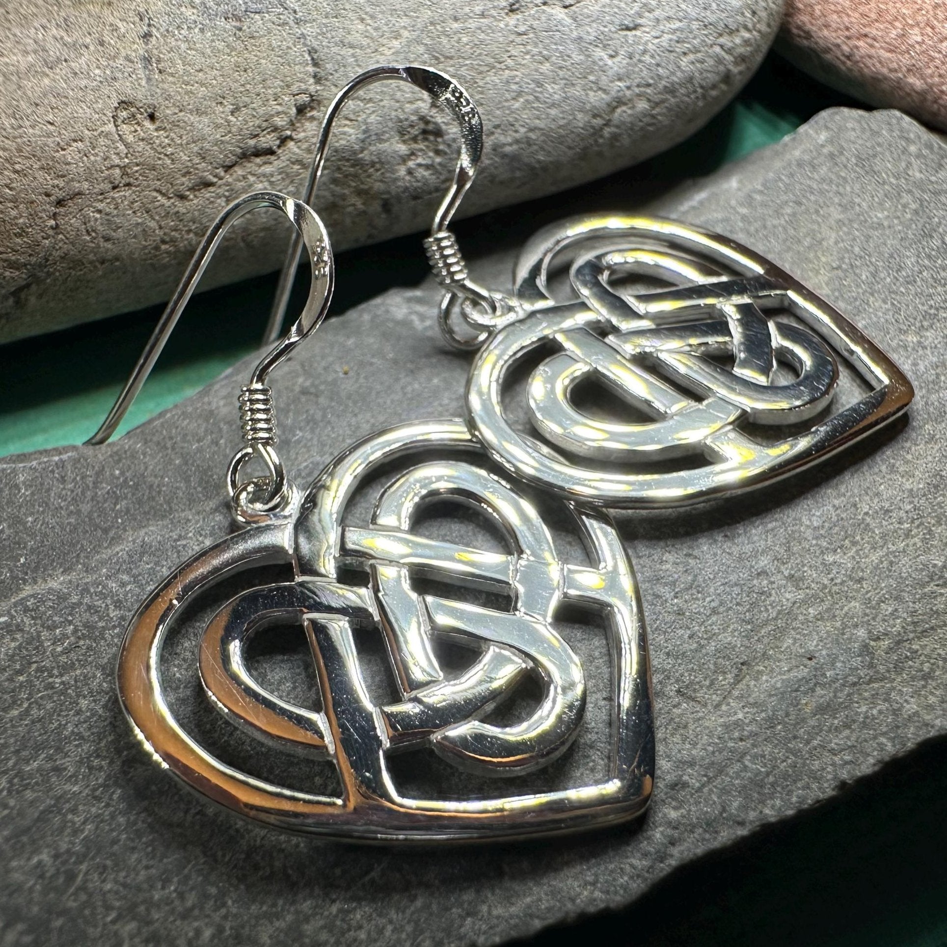 Gràidhear Celtic Heart Earrings