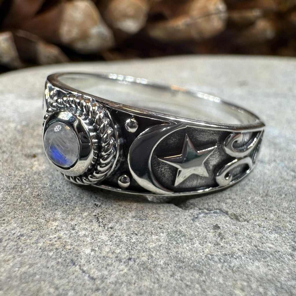 Locasta Crescent Moon Ring