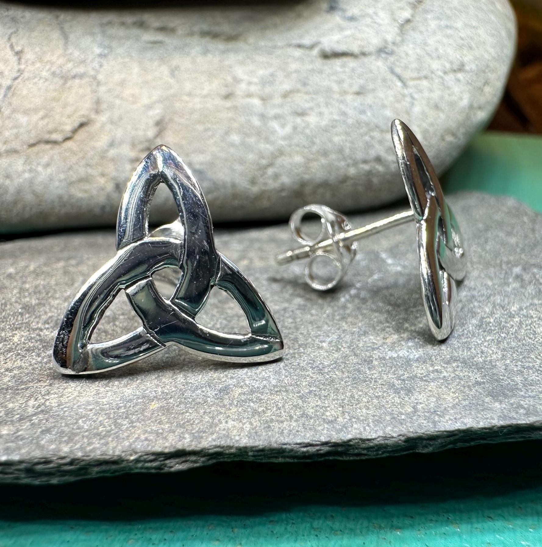 Zephyr Celtic Trinity Knot Earrings