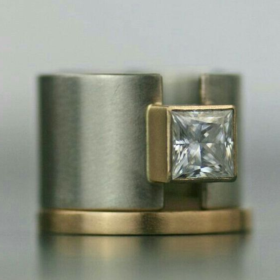 Victorie Laurent at Fashion Outlets