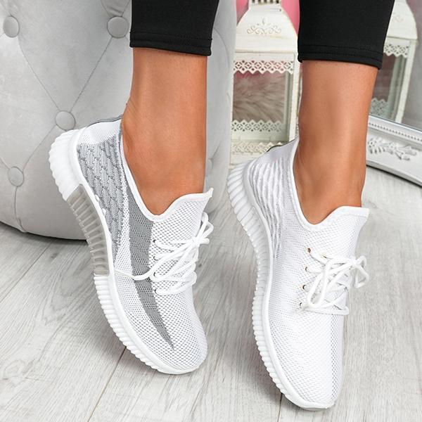 CloudSteps | Breathable and fashionable sneakers