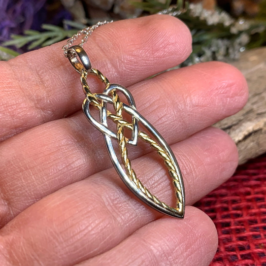 Seadream Celtic Knot Necklace