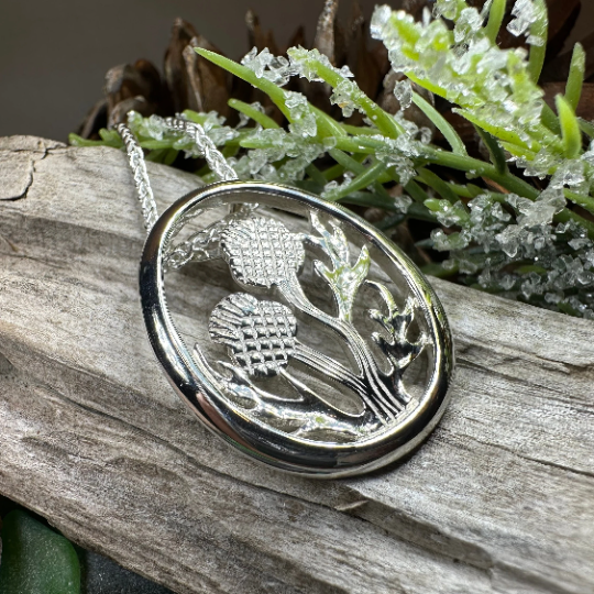 Valentia Thistle Necklace