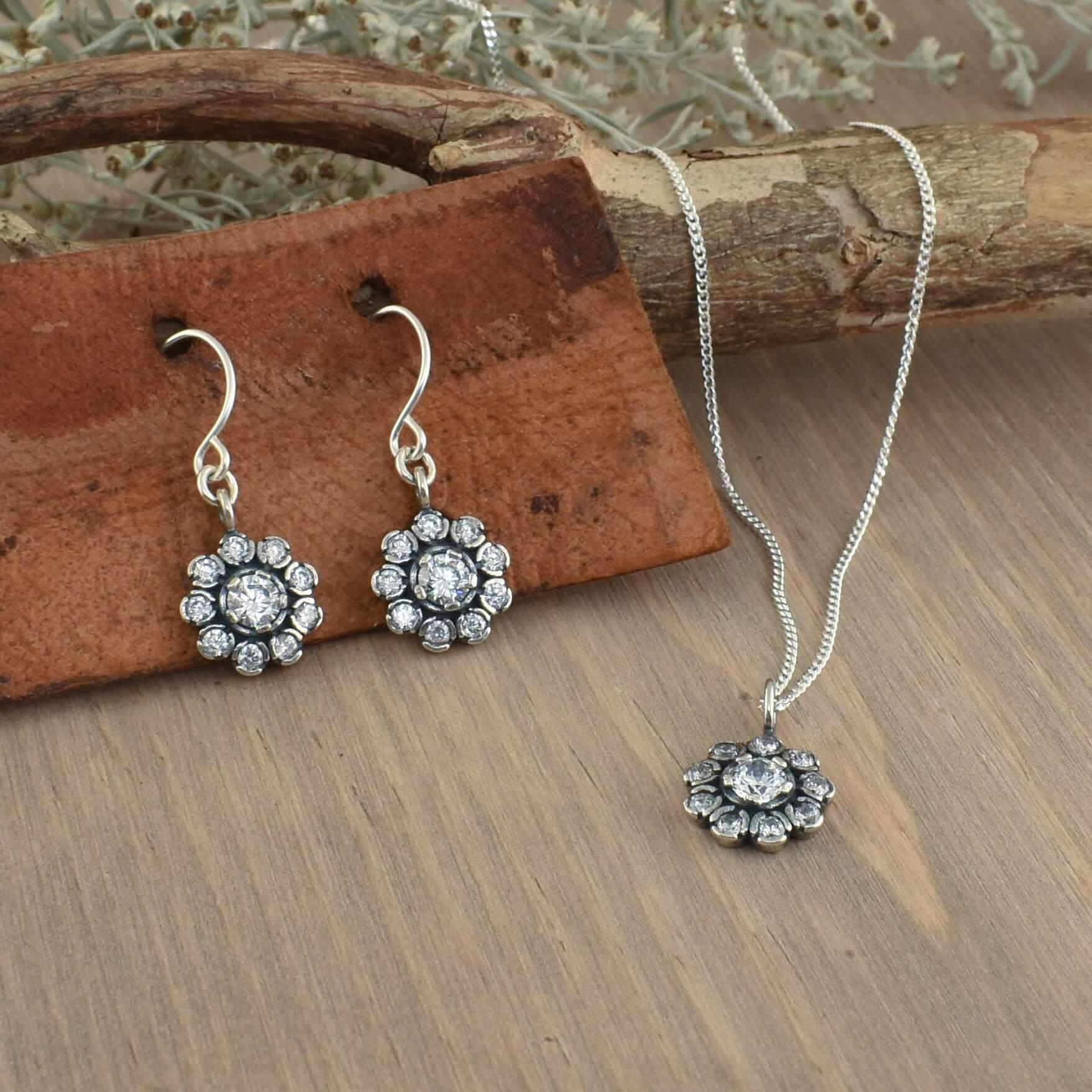 Lit'l Vintage Necklace