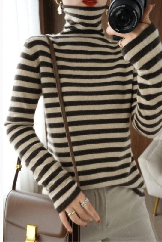 Lucia Comér - Striped turtleneck sweate