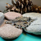 Thistle Sword Kilt Pin