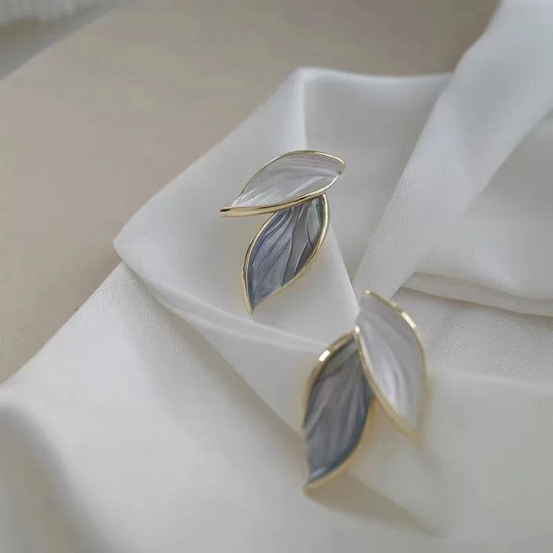 Vintage Grey Leaf Stud Earrings