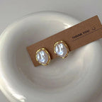 Carmen - Elegant Pearl Earrings