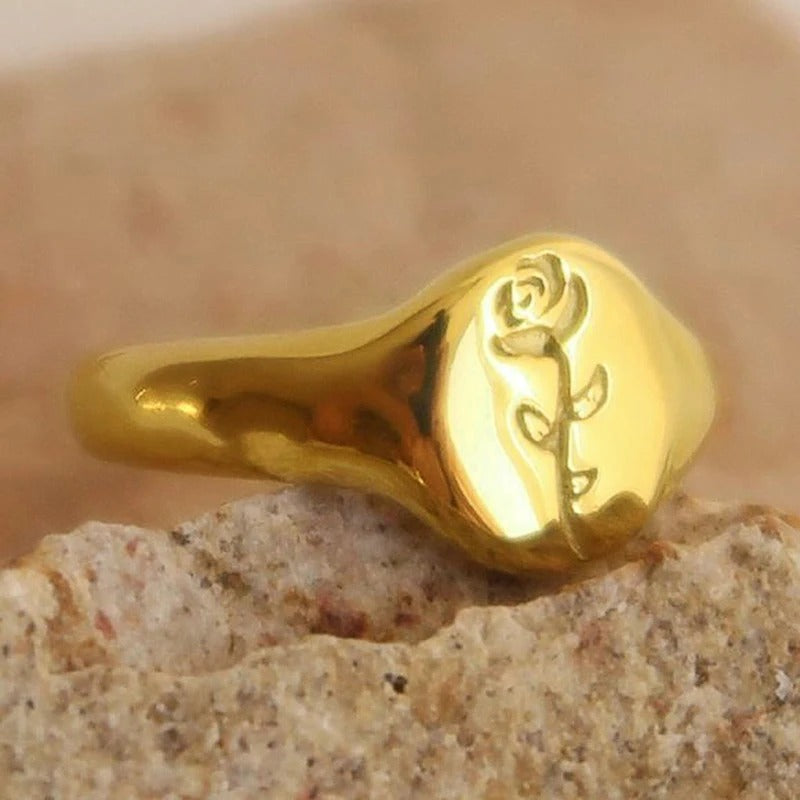 Gold Rose Engraved Ring
