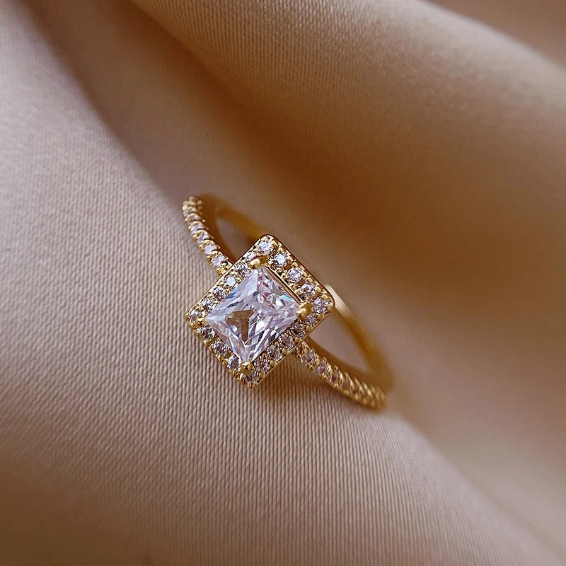 Vintage Gold Princess Cut Crystal Adjustable Ring