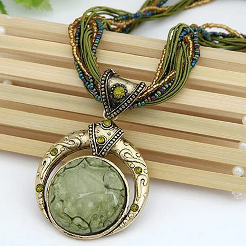 Vintage Ethnic Green Crystal Pendant Necklace