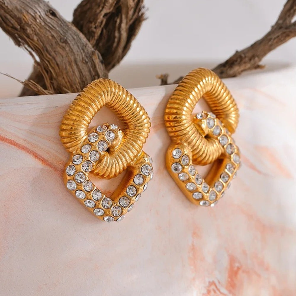 Vintage Gold Interlock Sparkle Earrings