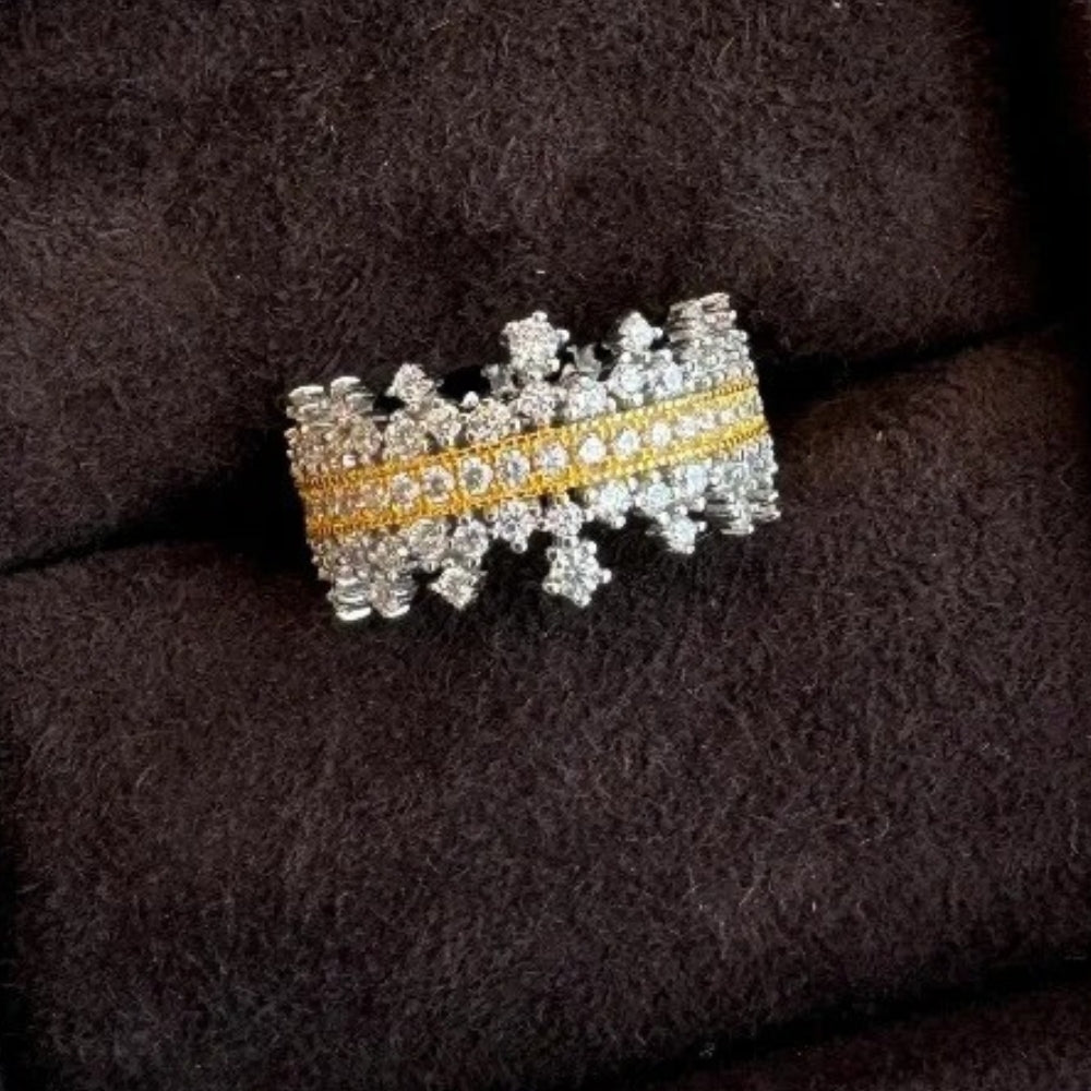 Vintage Silver & Gold Beautiful Palace Style Lace Crown Ring