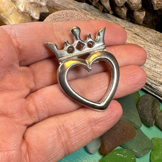 Royal Mile Luckenbooth Brooch