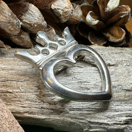 Royal Mile Luckenbooth Brooch