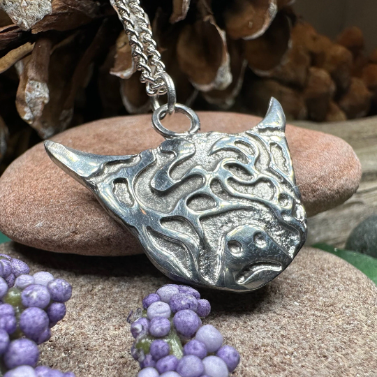 Hamish Highland Cow Necklace