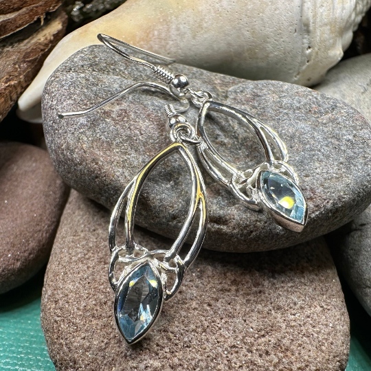 Ania Trinity Knot Earrings