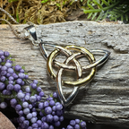 Norna Triquetra Necklace