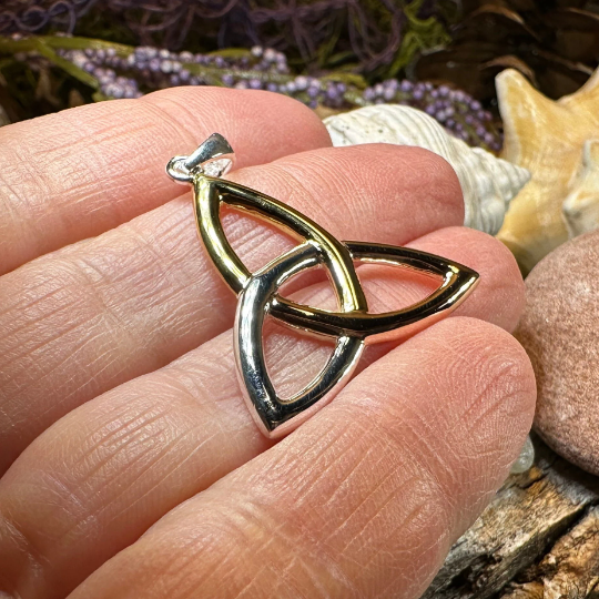Celtic Trinity Knot Necklace