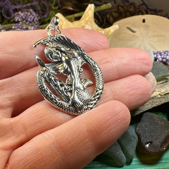 Ireland Mermaid Necklace