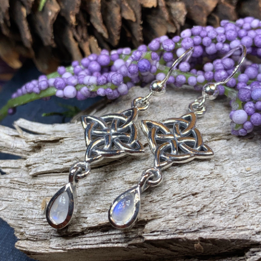 Quaternary Celtic Knot Earrings