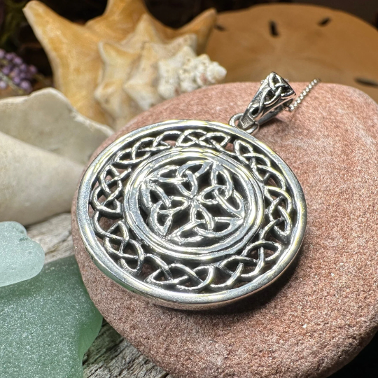 Runa Four Trinity Knot Necklace