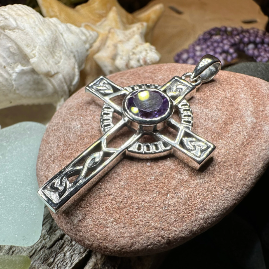 Lanis Celtic Cross Necklace