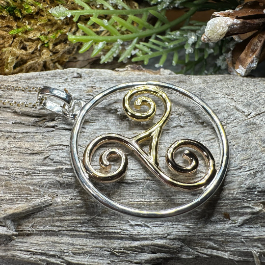 Arawn Celtic Spiral Necklace