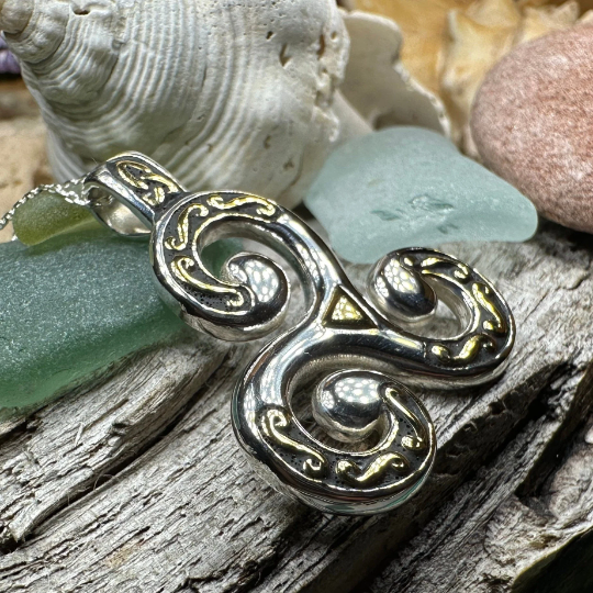 Finglas Celtic Triskele Necklace