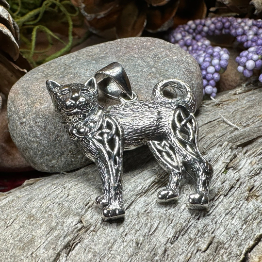 Tabitha Celtic Knot Cat Necklace